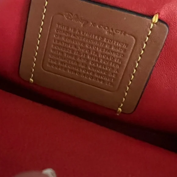 Black Leather Mouse Ear Crossbody Bag - Picture 5 of 7